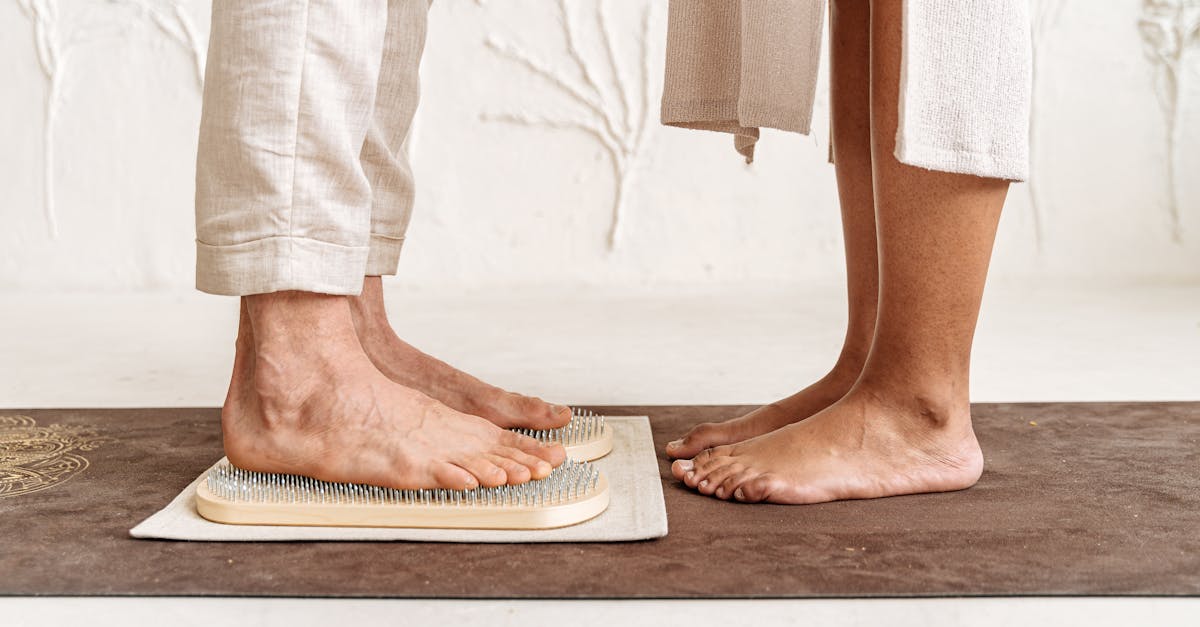 découvrez les bienfaits de notre tapis d'acupression, conçu pour soulager le stress, améliorer la circulation sanguine et favoriser la relaxation. idéal pour un usage quotidien, ce tapis vous aidera à atteindre un bien-être total grâce à des points de pression stimulants.