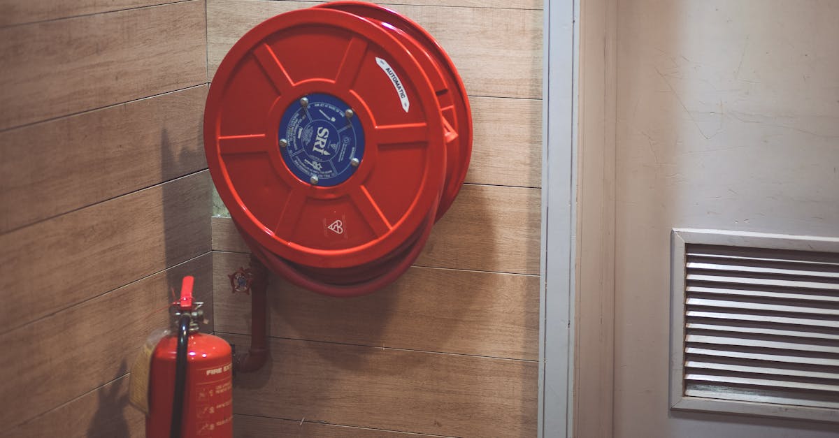 découvrez tout ce qu'il faut savoir sur la sécurité : conseils, réglementations et meilleures pratiques pour assurer la protection des personnes et des biens au quotidien.